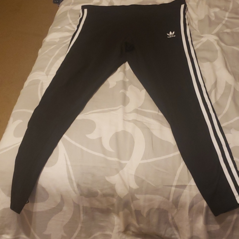 Adidas leggings